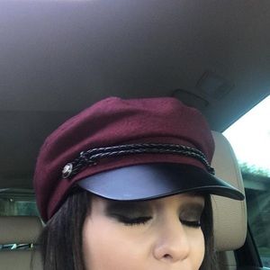 Maroon cabby hat